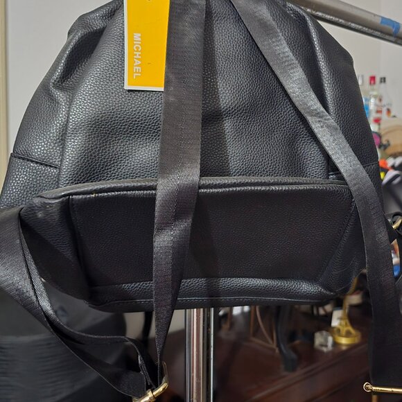 Michael Kors New Backpack - Picture 2 of 2